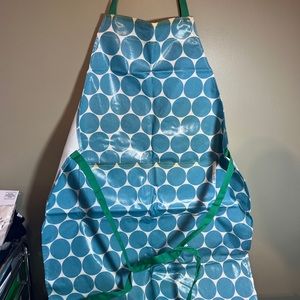 Boden apron